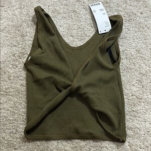 NWT out from under wrap it up seamless reversible plunging bra top